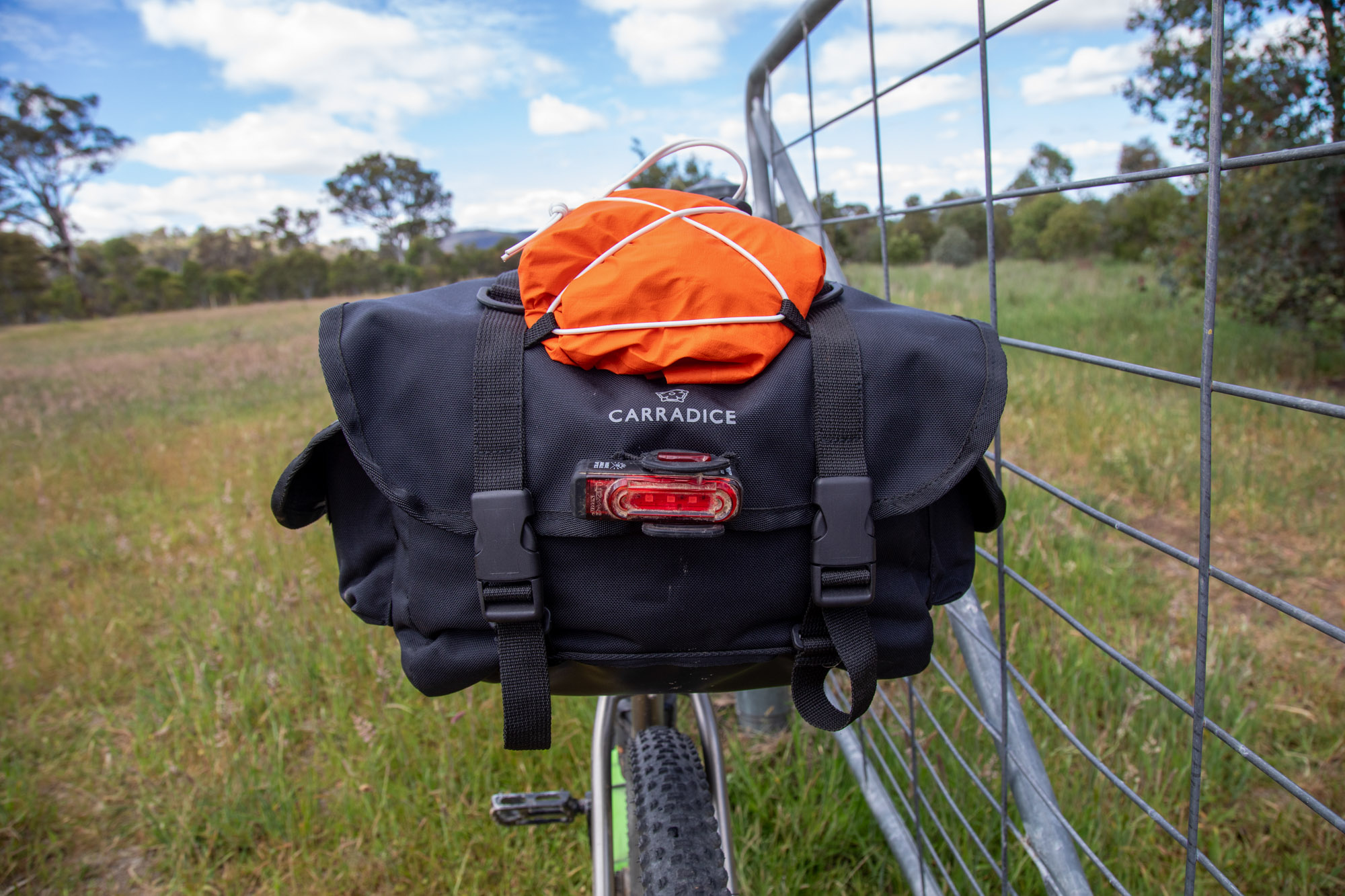 Fjällräven x Specialized Expandable Hip Pack Review