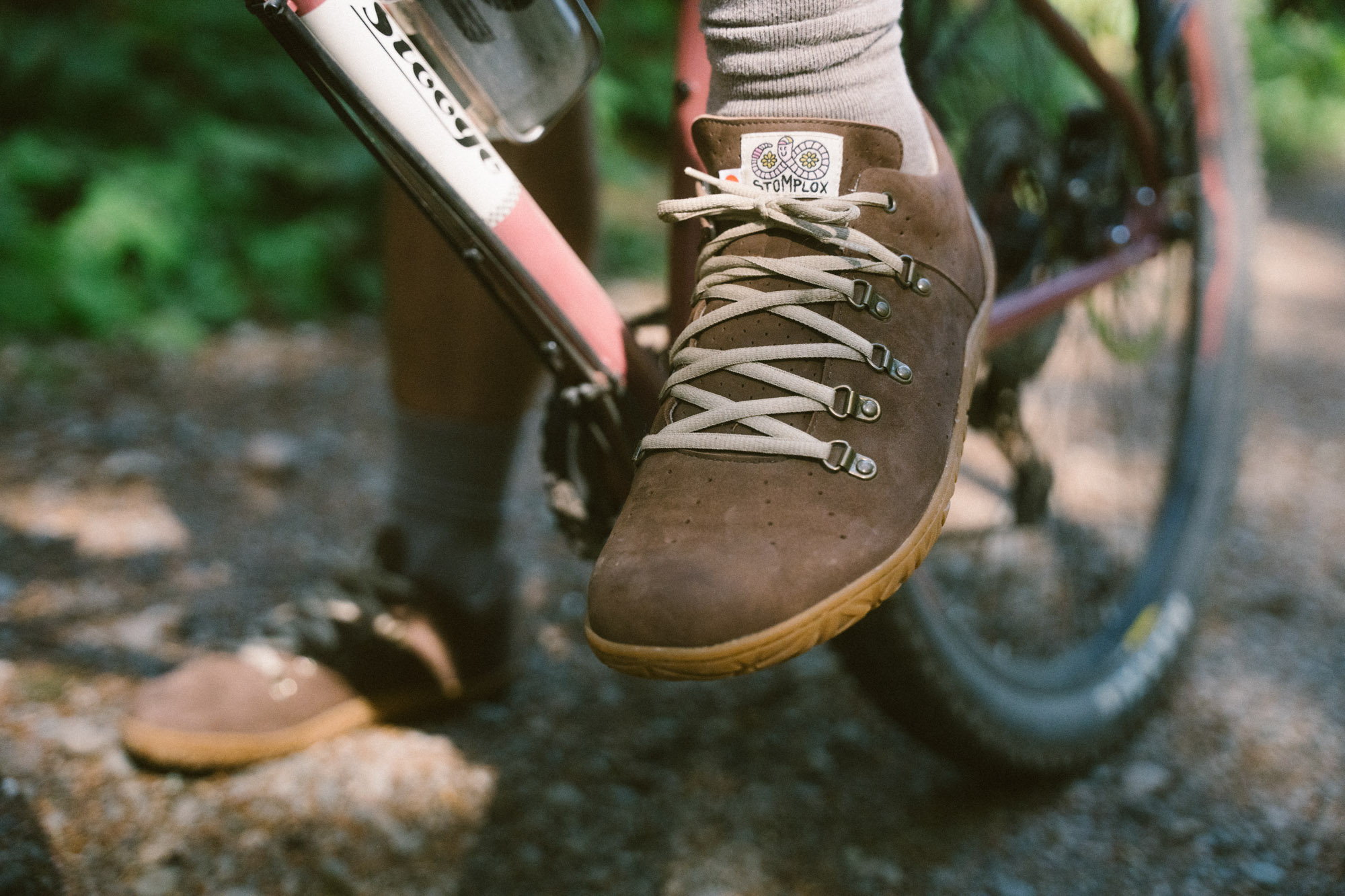 STOMPLOX trai worm 表記(US8) Trail Worm | STOMPLOX's New Barefoot Shoes - Ultra Romance